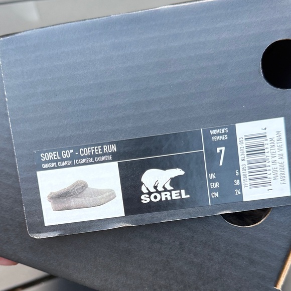 Sorel Women's Gray Coffee Run Slippers - Picture 6 of 6